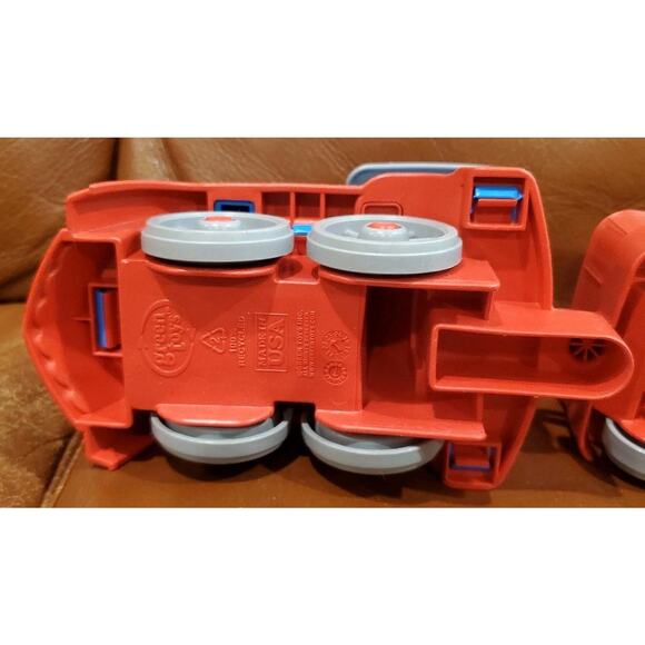 21 Inch Green Toys Train Set Engine Flat Bed Caboose 2 Bear Conductors USA - Picture 12 of 14